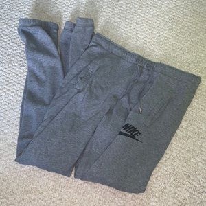 Nike Sweatpants